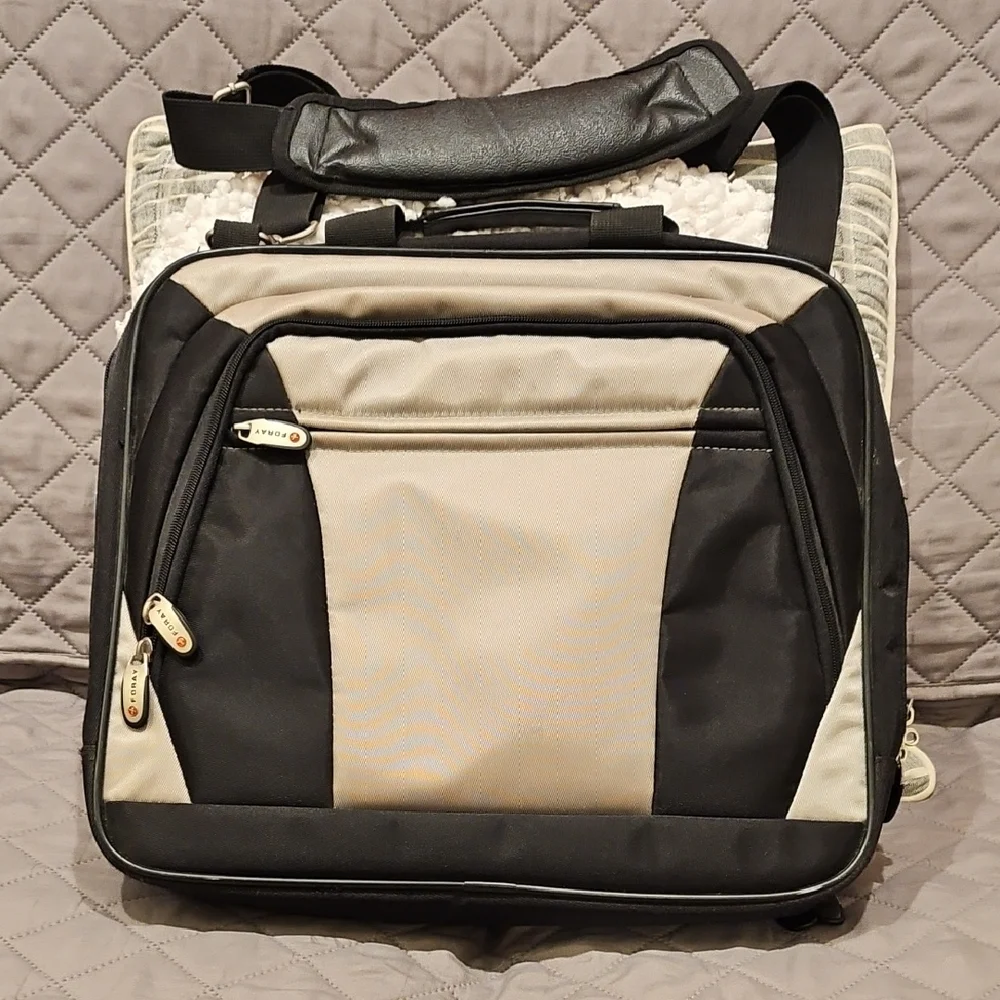 Foray Black and Silver/Gray Laptop Bag with Sporty Design